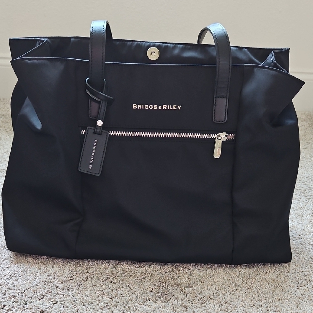 Briggs & Riley Elegant Black Tote
